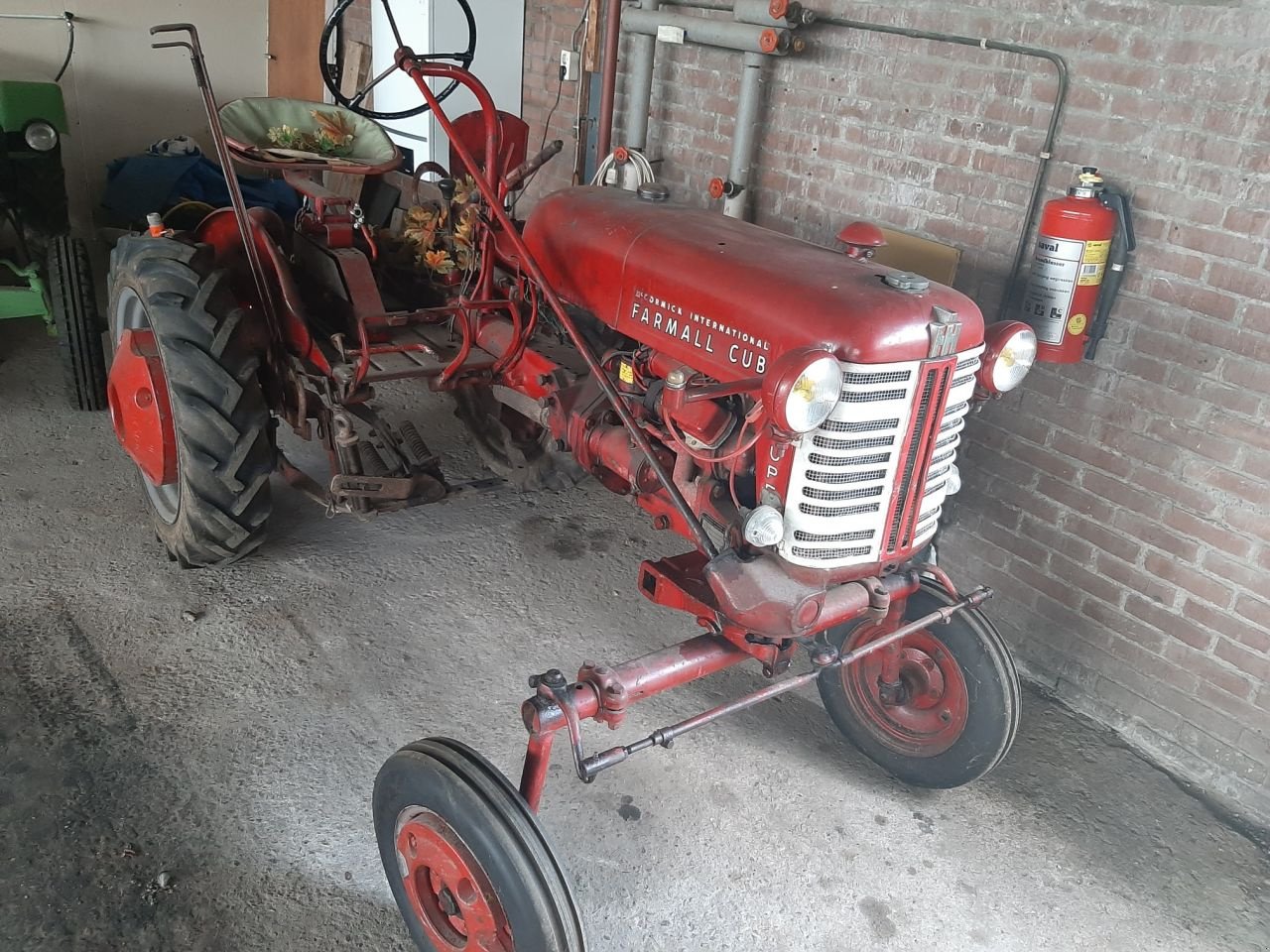 Oldtimer-Traktor typu McCormick Farmall Cub, Gebrauchtmaschine v Breukelen (Obrázok 2)