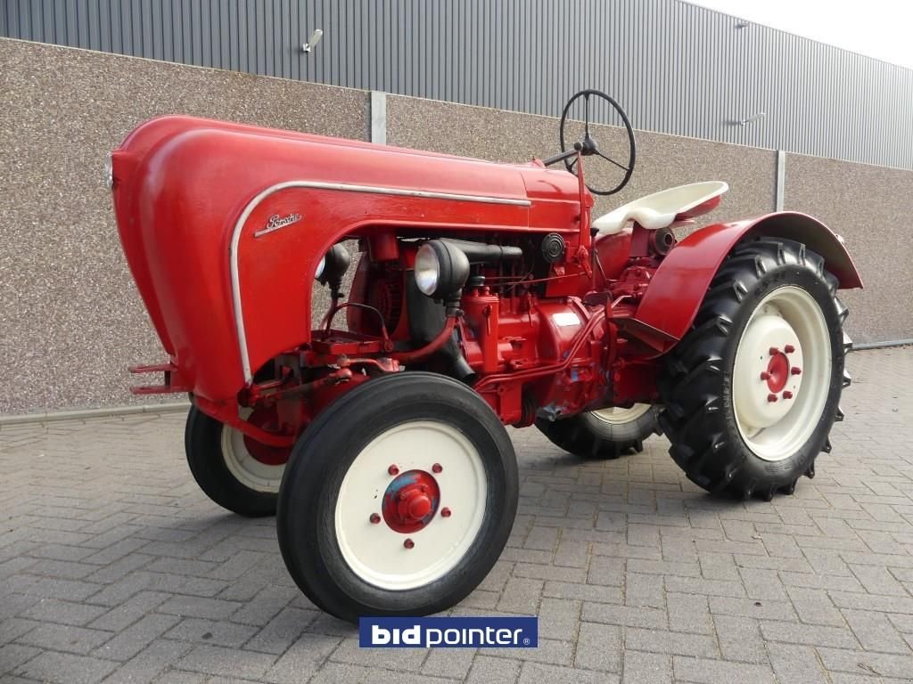 Oldtimer-Traktor of the type Porsche AP 22, Gebrauchtmaschine in Deurne (Picture 1)