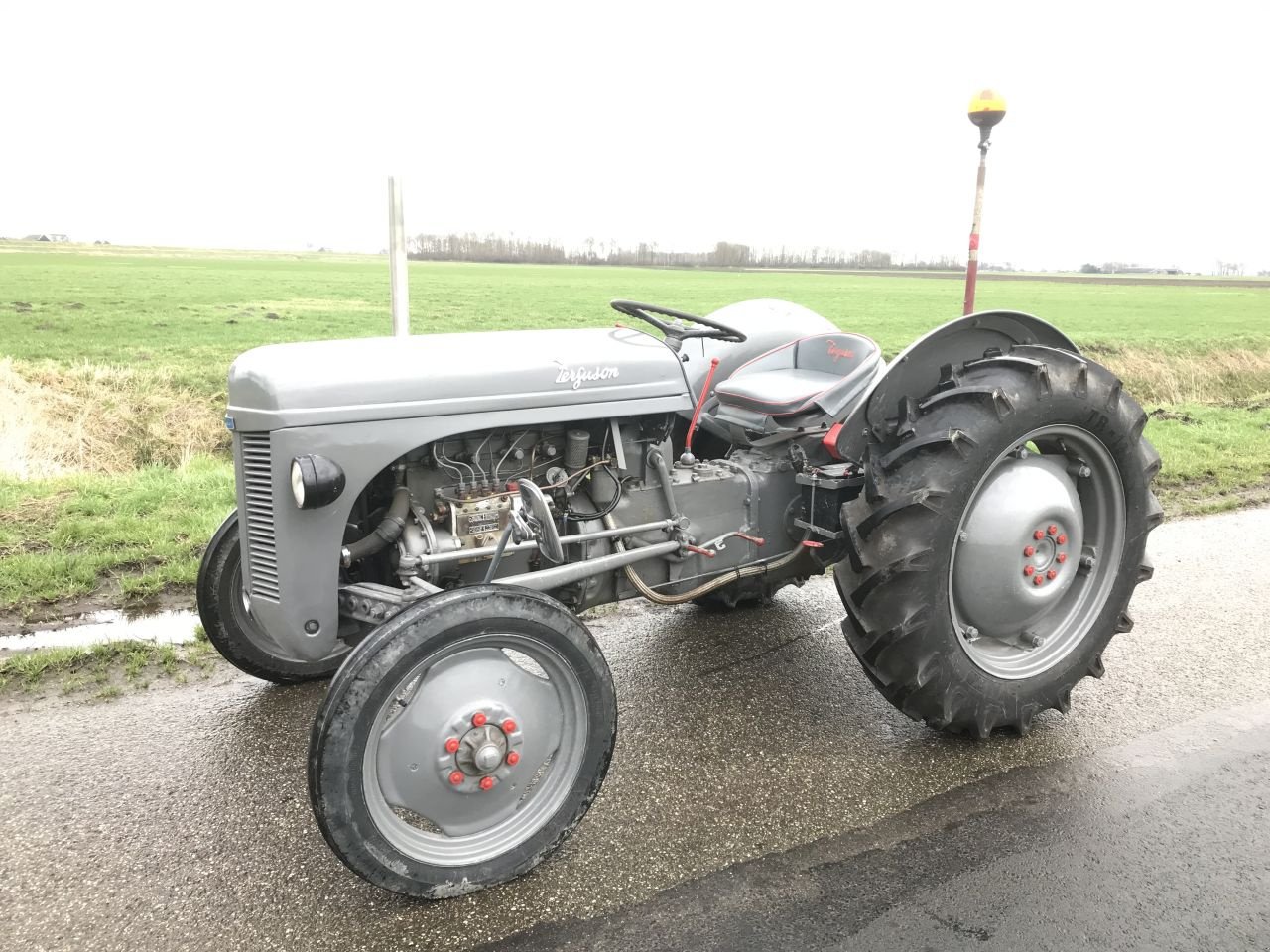 Oldtimer-Traktor typu Sonstige Ferguson TEF, Gebrauchtmaschine w Overschild (Zdjęcie 5)