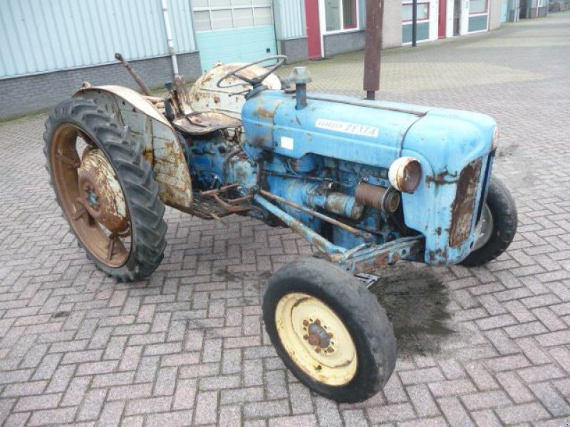 Oldtimer-Traktor типа Sonstige Fordson DEXTA, Gebrauchtmaschine в Oirschot (Фотография 5)