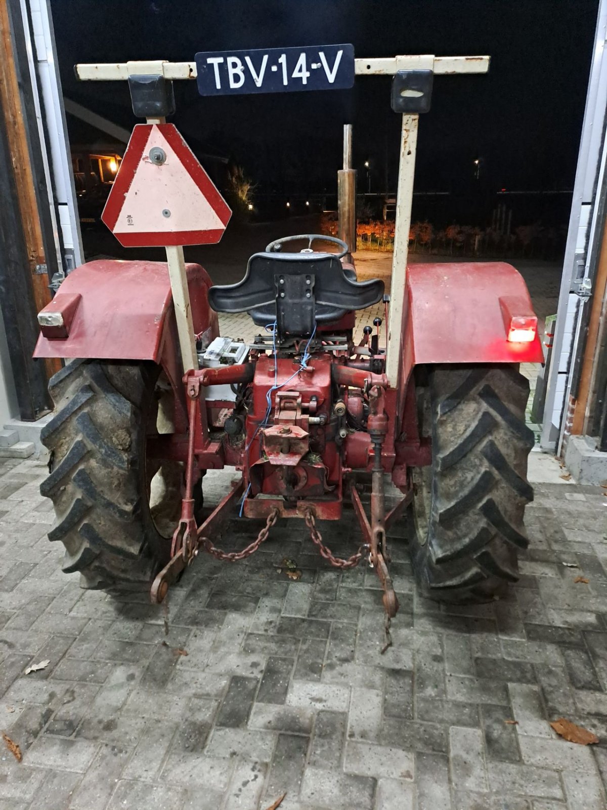 Oldtimer-Traktor типа Sonstige International IHC 323, Gebrauchtmaschine в Wierden (Фотография 3)