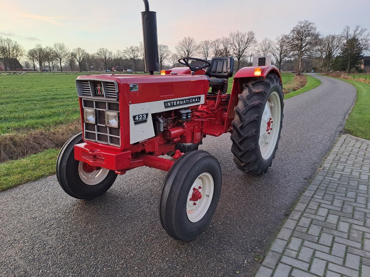 Oldtimer-Traktor typu Sonstige International IHC 423, Gebrauchtmaschine v Wierden (Obrázok 2)