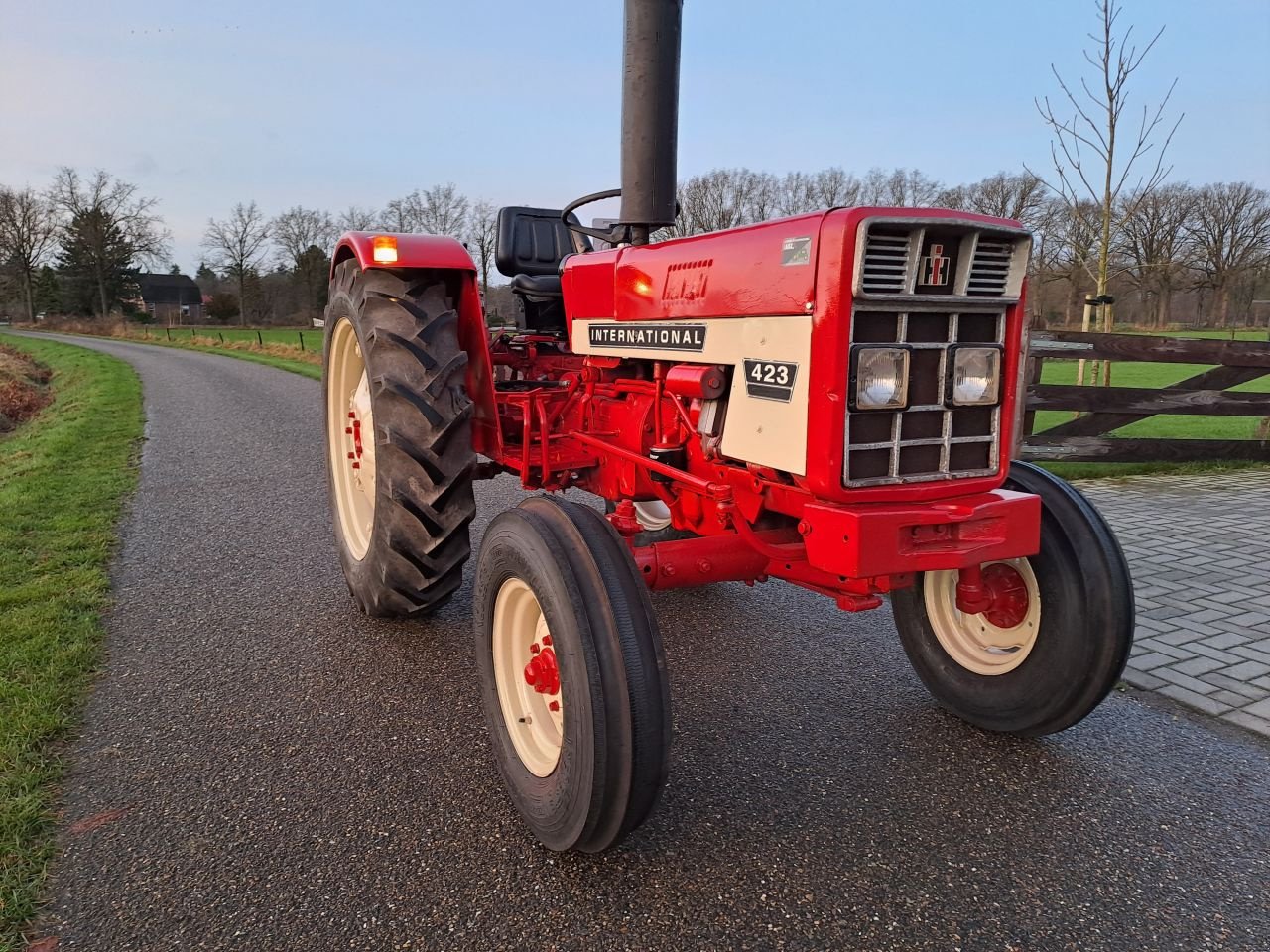 Oldtimer-Traktor typu Sonstige International IHC 423, Gebrauchtmaschine v Wierden (Obrázok 1)