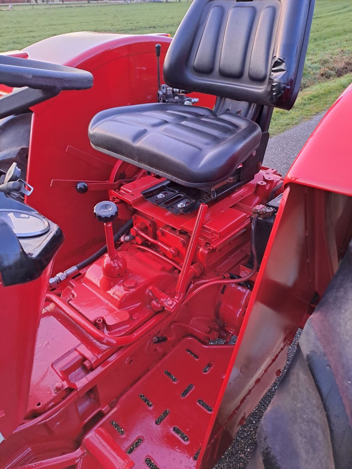 Oldtimer-Traktor typu Sonstige International IHC 423, Gebrauchtmaschine v Wierden (Obrázok 9)