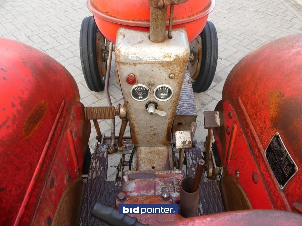 Oldtimer-Traktor van het type Sonstige Massey Harris 820, Gebrauchtmaschine in Deurne (Foto 5)