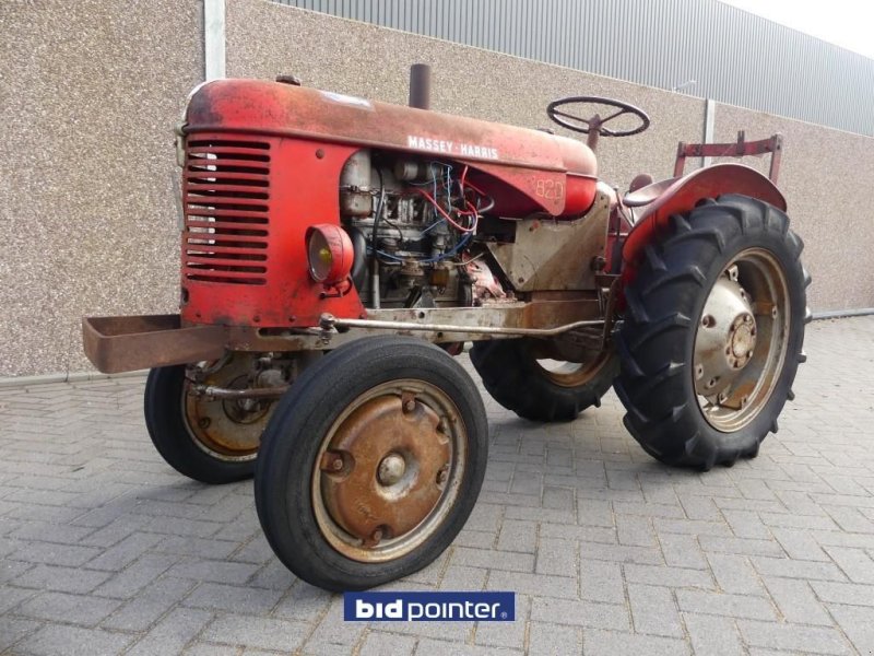 Oldtimer-Traktor typu Sonstige Massey Harris 820, Gebrauchtmaschine w Deurne