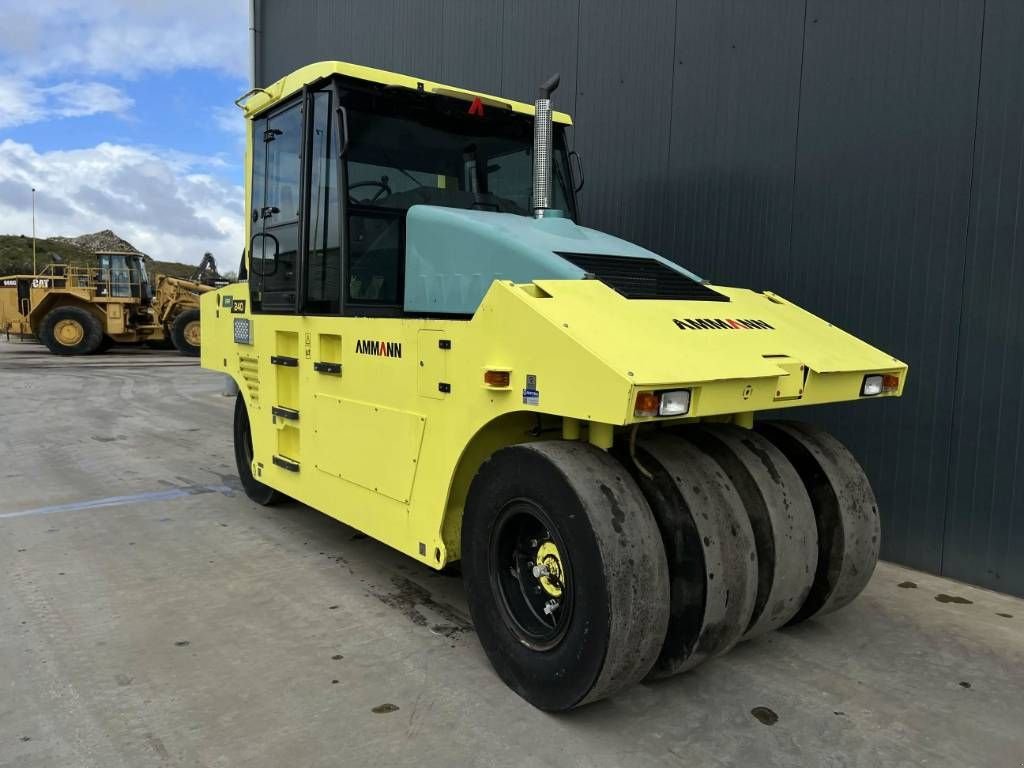 Packer & Walze van het type Ammann AP240, Gebrauchtmaschine in Venlo (Foto 5)