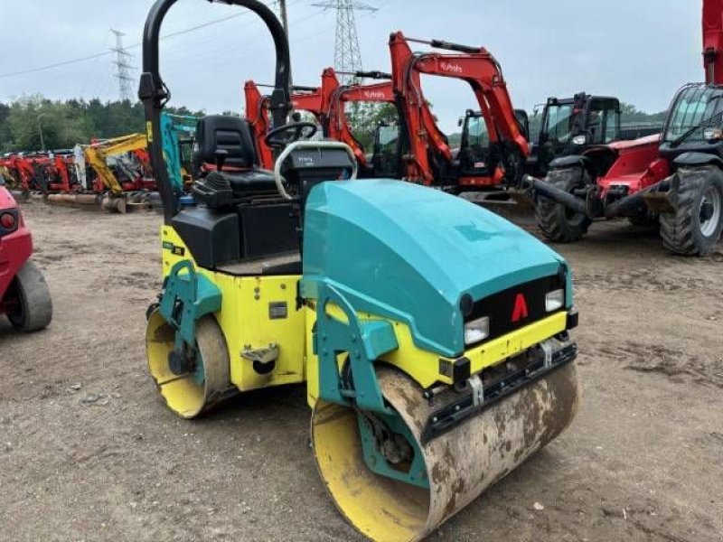 Packer & Walze del tipo Ammann ARX 26, Gebrauchtmaschine en MOL (Imagen 4)