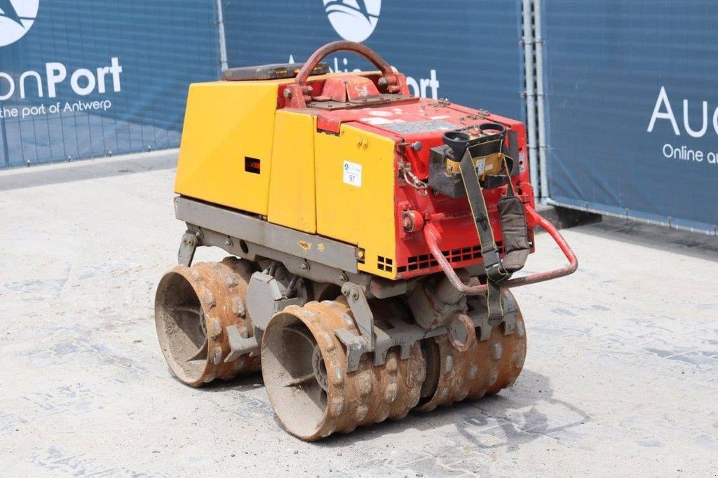 Packer & Walze del tipo Bomag BMP 851, Gebrauchtmaschine en Antwerpen (Imagen 4)