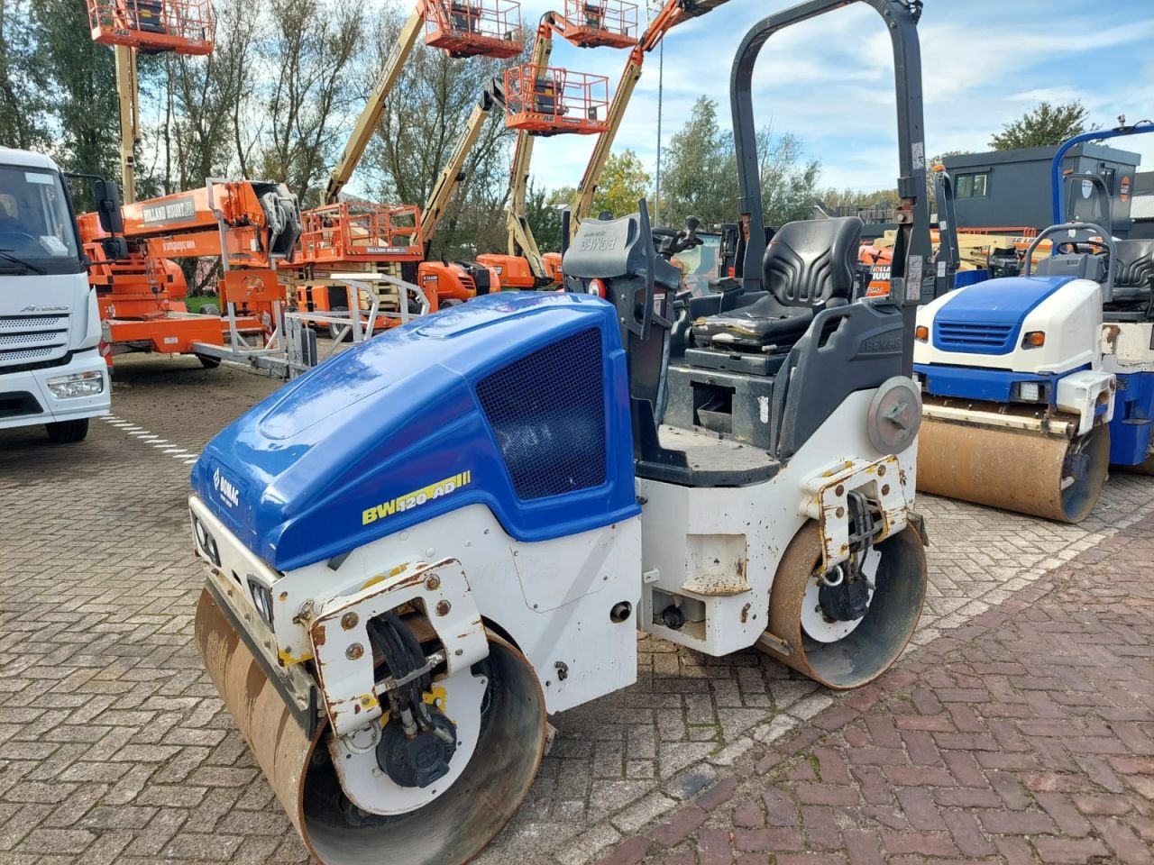 Packer & Walze van het type Bomag BW 120 AD-5, Gebrauchtmaschine in Bergschenhoek (Foto 2)