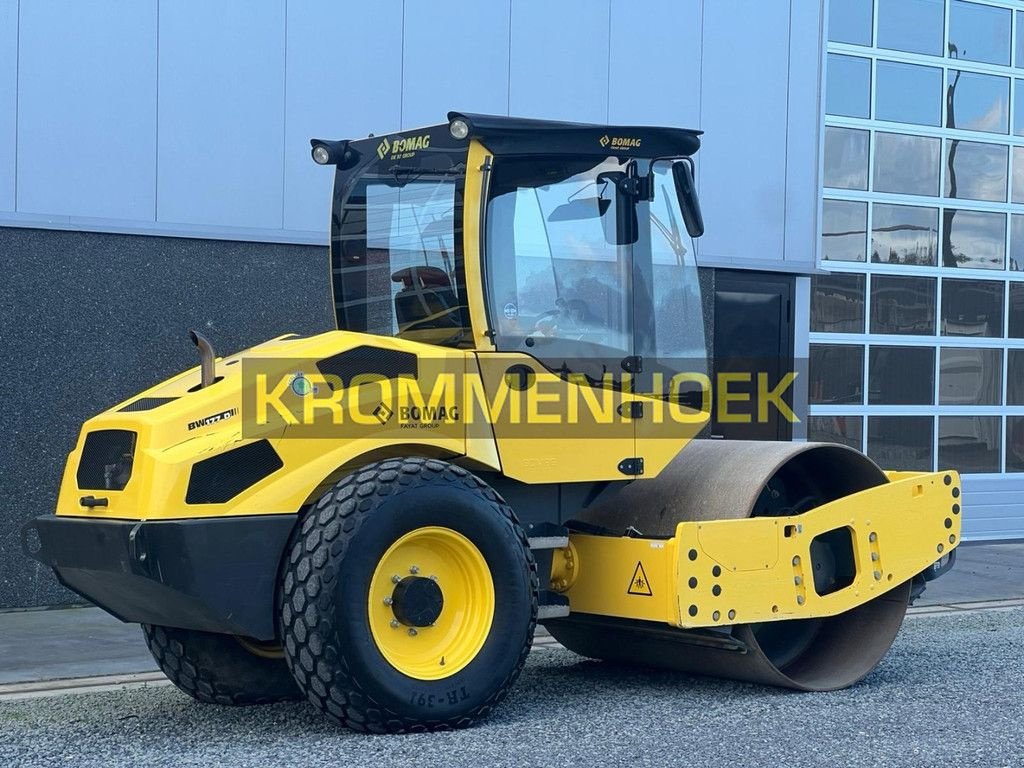 Packer & Walze des Typs Bomag BW 177 D-5, Gebrauchtmaschine in Apeldoorn (Bild 4)