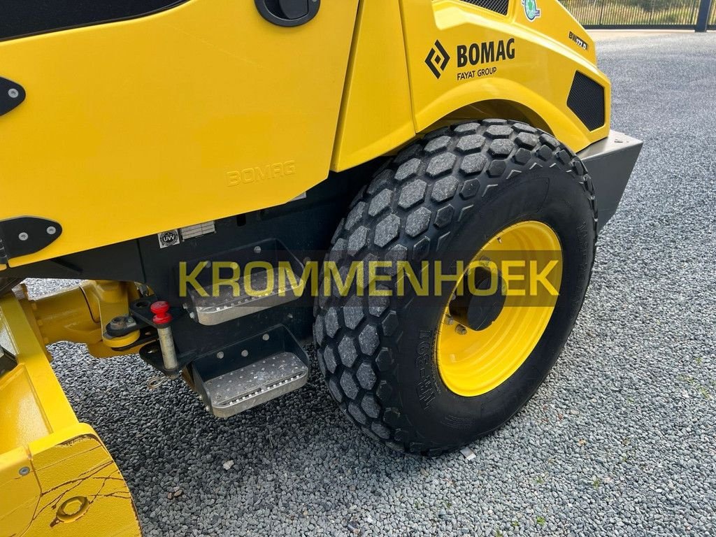 Packer & Walze van het type Bomag BW 177 D-5, Gebrauchtmaschine in Apeldoorn (Foto 11)