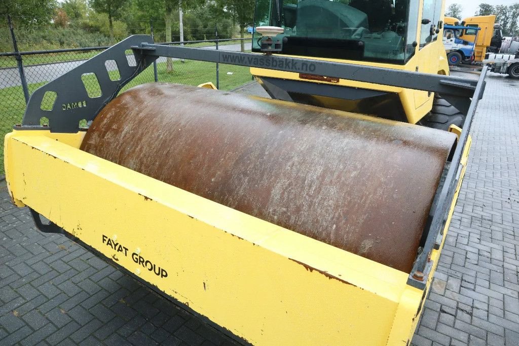 Packer & Walze van het type Bomag BW 213 DH-4 BVC GPS EVIB EPA, Gebrauchtmaschine in Marknesse (Foto 11)