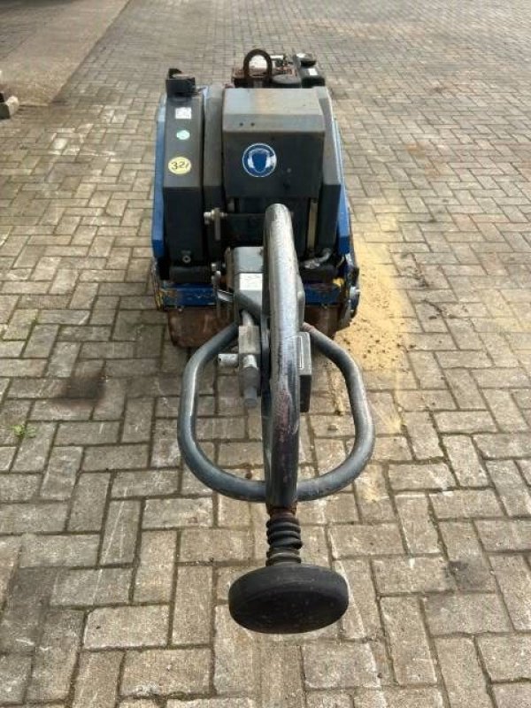 Packer & Walze of the type Bomag BW 65 H, Gebrauchtmaschine in Roosendaal (Picture 4)