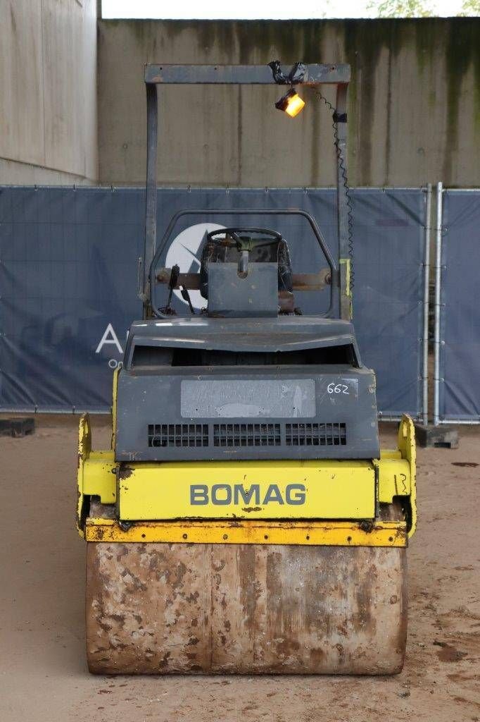 Packer & Walze van het type Bomag BW120AD-3, Gebrauchtmaschine in Antwerpen (Foto 10)