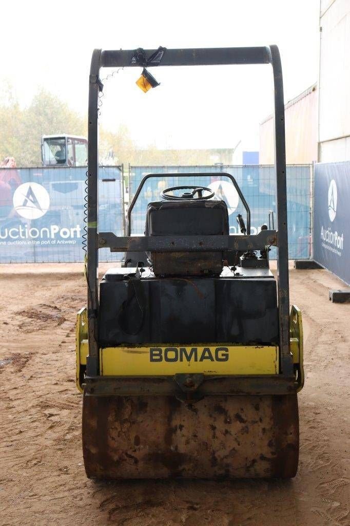 Packer & Walze van het type Bomag BW120AD-3, Gebrauchtmaschine in Antwerpen (Foto 7)