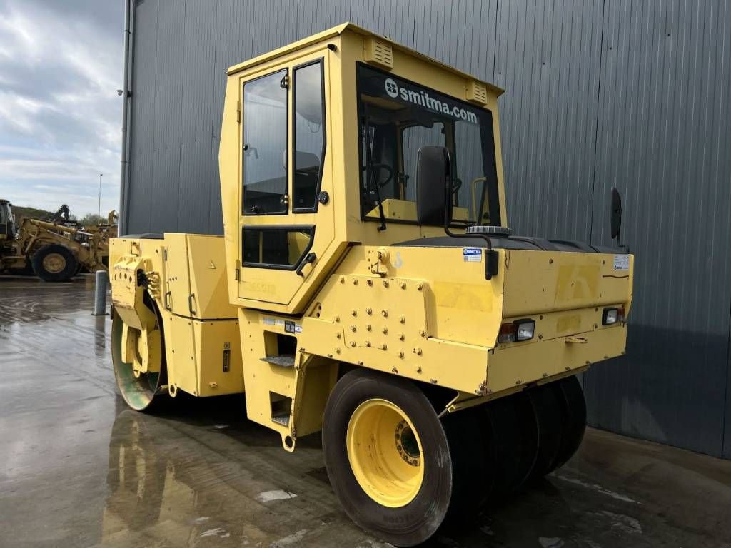 Packer & Walze of the type Bomag BW164AC-2, Gebrauchtmaschine in Venlo (Picture 3)