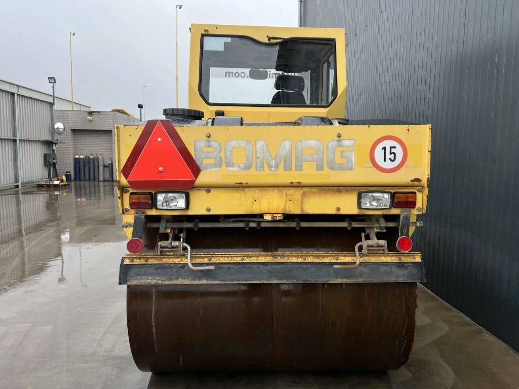 Packer & Walze van het type Bomag BW164AC-2, Gebrauchtmaschine in Venlo (Foto 5)