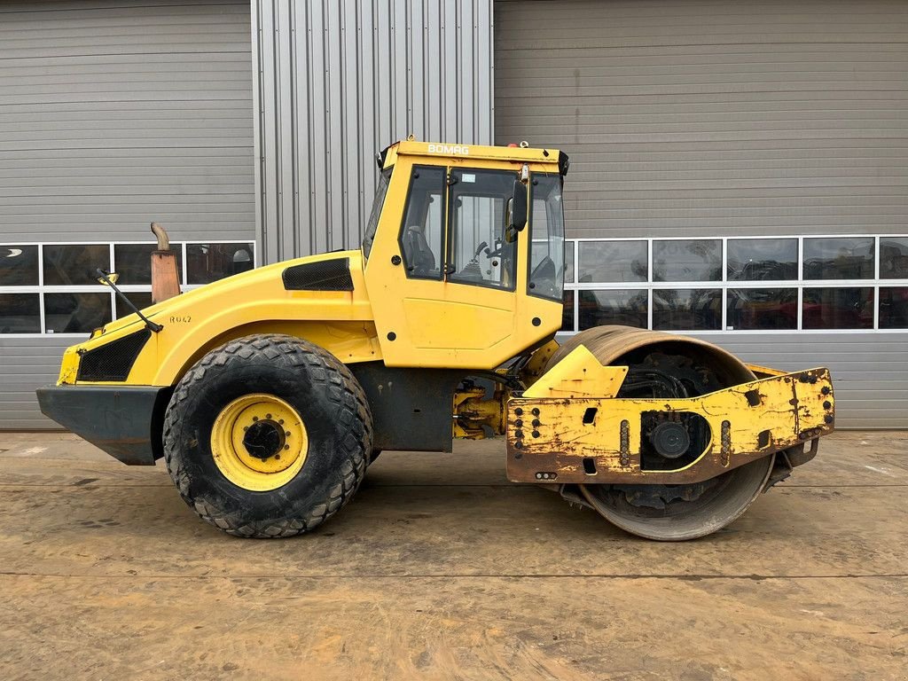 Packer & Walze van het type Bomag BW213D-4, Gebrauchtmaschine in Velddriel (Foto 7)