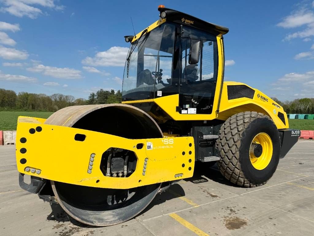 Packer & Walze of the type Bomag BW213D-5 - New / Unused / CE Certifed, Gebrauchtmaschine in Veldhoven (Picture 2)