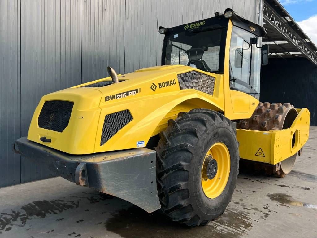 Packer & Walze van het type Bomag BW216PD-5, Gebrauchtmaschine in Venlo (Foto 2)