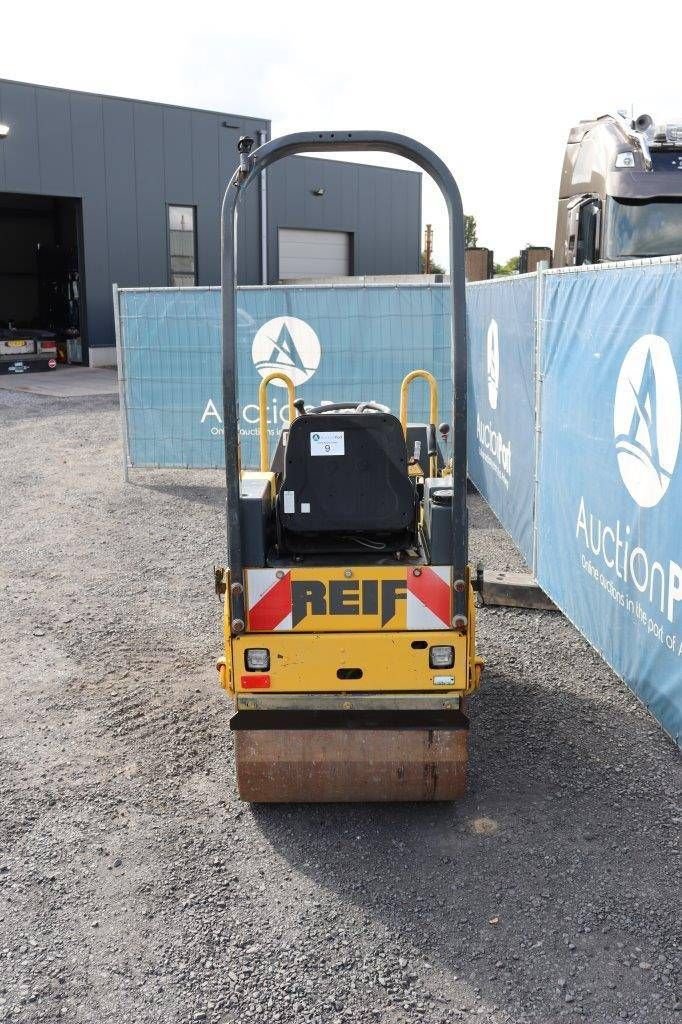 Packer & Walze du type Bomag BW80, Gebrauchtmaschine en Antwerpen (Photo 4)