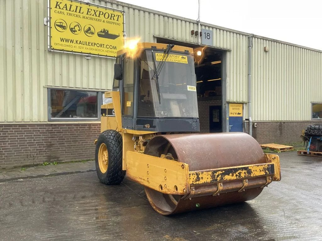 Packer & Walze του τύπου Caterpillar CS-433C Compactor Roller 4.804 hours only German Machine CE! Top, Gebrauchtmaschine σε 'S-Hertogenbosch (Φωτογραφία 2)