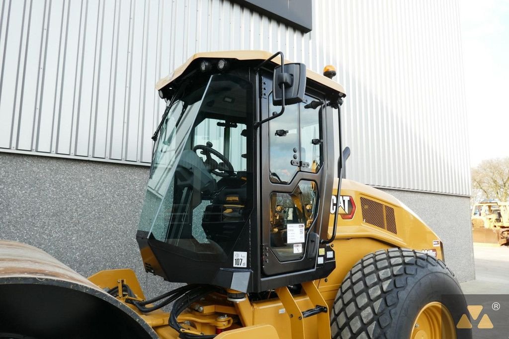 Packer & Walze del tipo Caterpillar CS10GC, Neumaschine en Zevenbergen (Imagen 9)