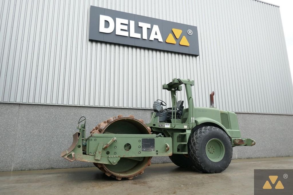 Packer & Walze za tip Caterpillar CS563D Ex-army, Gebrauchtmaschine u Zevenbergen (Slika 4)