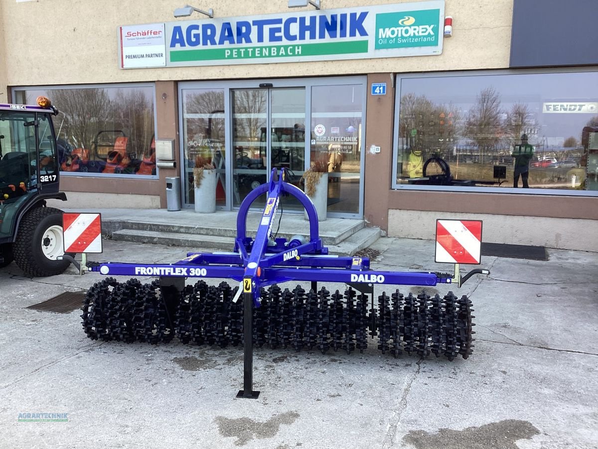 Packer & Walze van het type Dal Cero Frontflex 300, Neumaschine in Pettenbach (Foto 1)