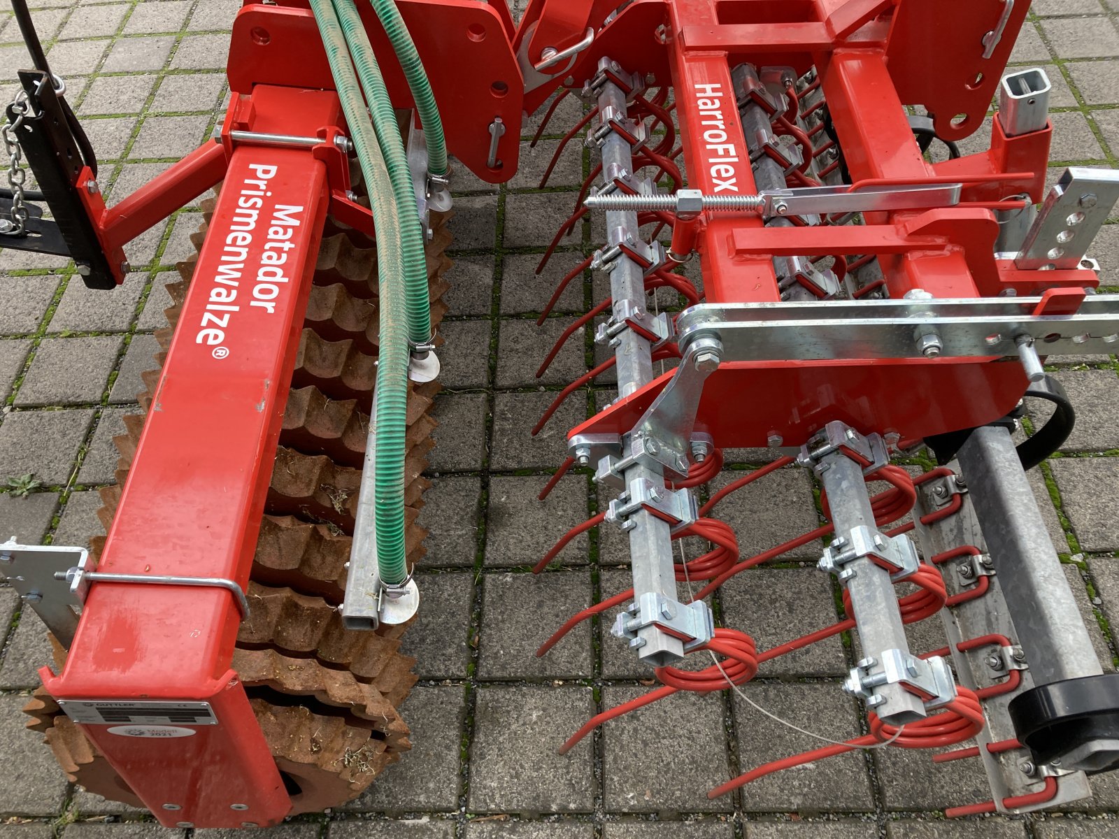 Packer & Walze van het type Güttler GreenMaster 300, Gebrauchtmaschine in Wülfershausen an der Saale (Foto 8)