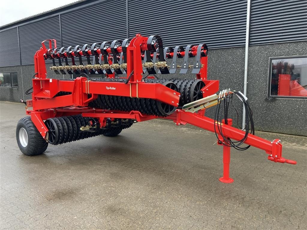 Packer & Walze van het type HE-VA HE-VA TIP ROLLER 8.20 m. Spring-Active-Transfer System - som er en fjederaktiveret vægtoverføring., Gebrauchtmaschine in Roslev (Foto 2)