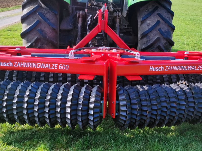 Packer & Walze des Typs Husch Zahnringwalze 600, Neumaschine in Schöntal