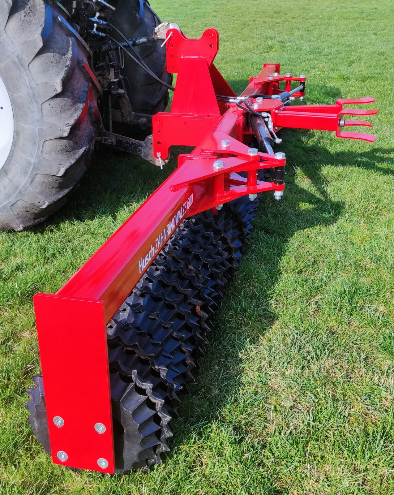 Packer & Walze van het type Husch Zahnringwalze 600, Neumaschine in Schöntal (Foto 8)