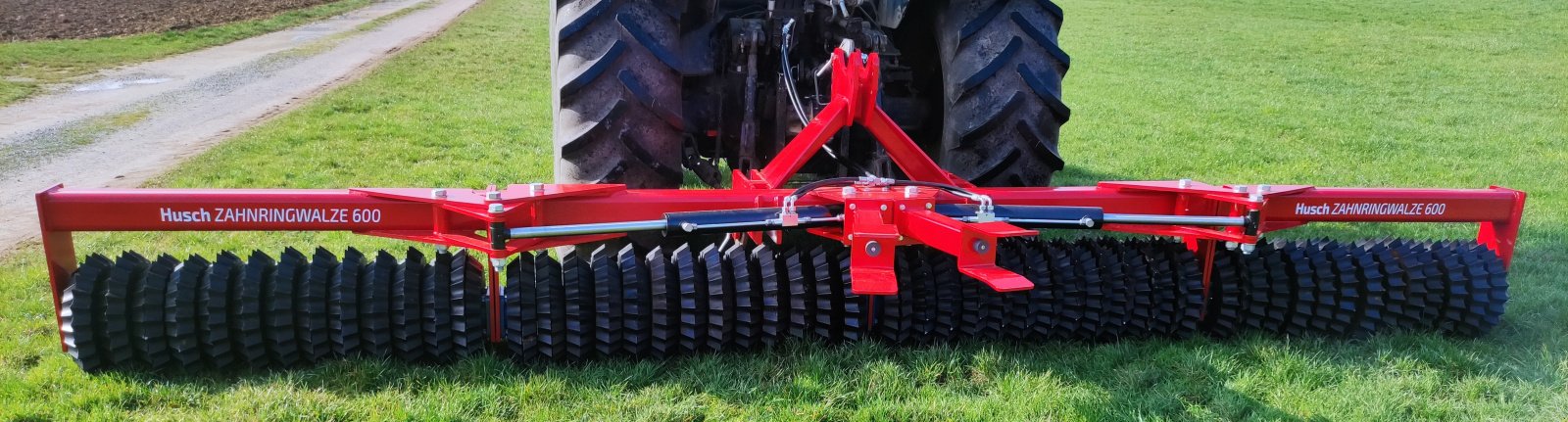 Packer & Walze van het type Husch Zahnringwalze 600, Neumaschine in Schöntal (Foto 10)