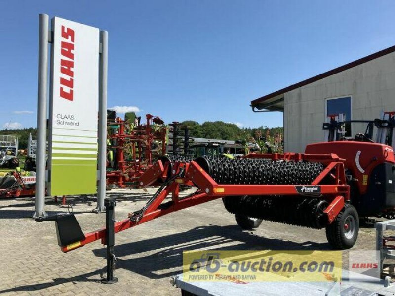 Packer & Walze van het type Kverneland ACTIROLL 760 AB-AUCTION, Neumaschine in Schwandorf (Foto 1)