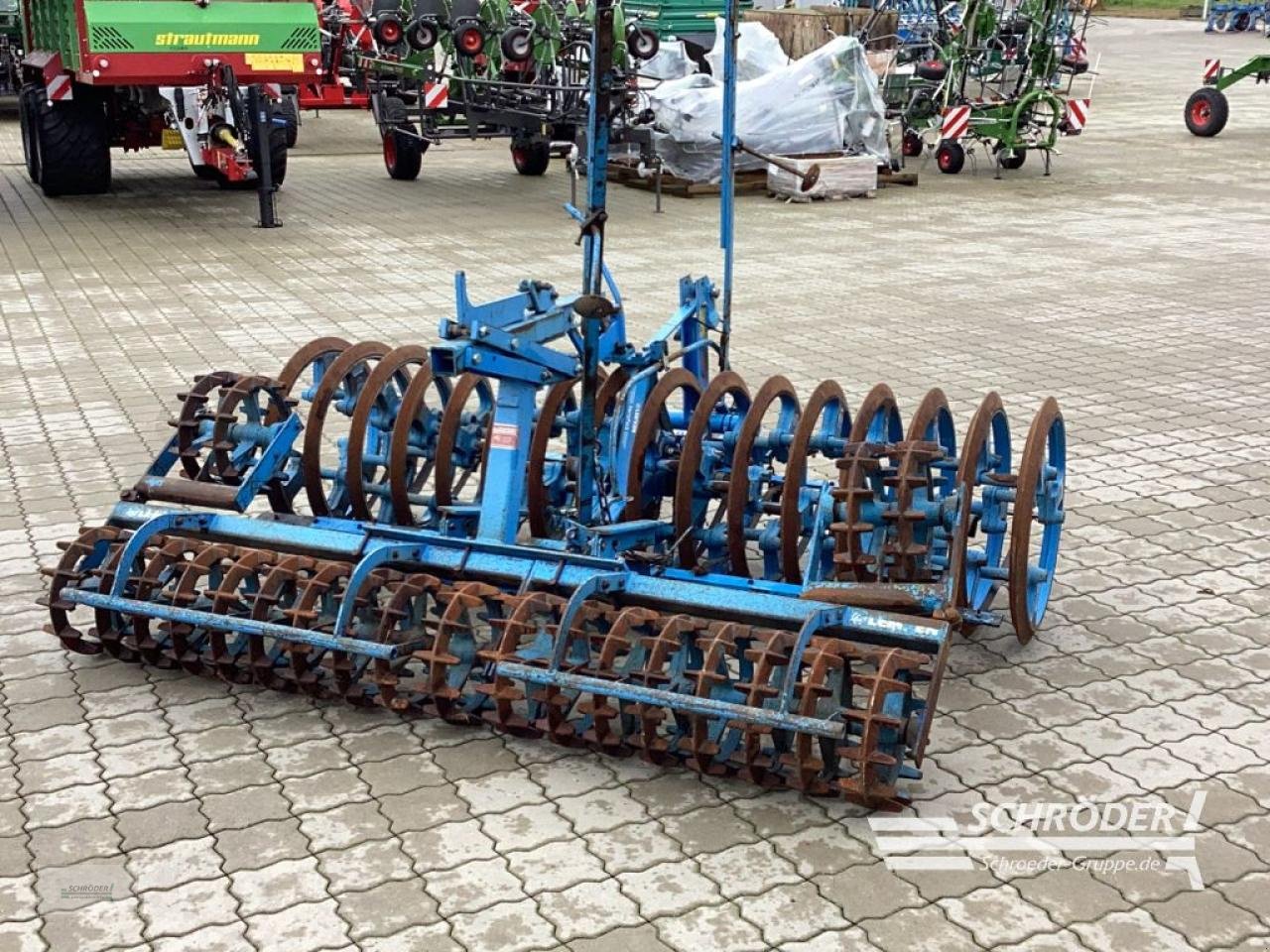 Packer & Walze van het type Lemken KRÜMLER NRP/T 300, Gebrauchtmaschine in Hemmoor (Foto 3)