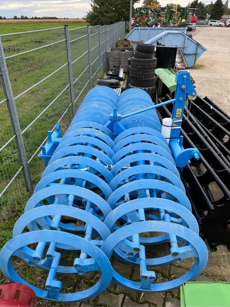 Packer & Walze typu Lemken Vario-Pack S110 WDP 70, Neumaschine v Ebersbach (Obrázok 1)