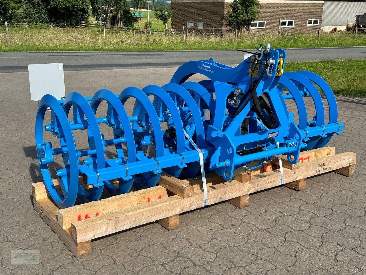 Packer & Walze of the type Lemken VarioPack FE, Neumaschine in Coppenbruegge (Picture 2)