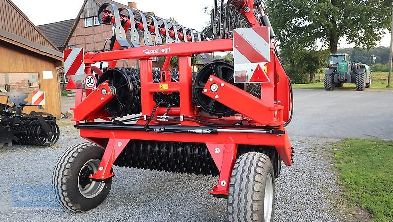 Packer & Walze tipa Opall-Agri VEGA II 6,30m - 550mm Cambridge Ringe mit hydr. Crossboard, Schwere Ausführung 3855 kg --Modell 2023--, Neumaschine u Ennigerloh (Slika 23)