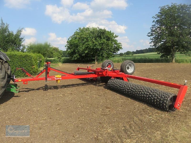 Packer & Walze des Typs Opall-Agri VEGA II 8,30m - 550mm Cambridge Ringe, Schwere Ausführung 4405 kg--1 x noch sofort verfügbar--, Neumaschine in Ennigerloh