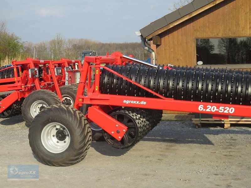 Packer & Walze of the type Quivogne ROLLFIRST 6,20m--520mm Ringe--Cambridgewalze--, Neumaschine in Ennigerloh (Picture 1)