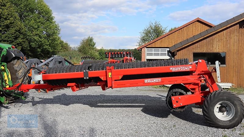 Packer & Walze des Typs Quivogne ROLLMOT -- 9.50m - 530mm Ringe, 5370kg schwer, Pendelaufhängung der äußeren Segmente--, Neumaschine in Ennigerloh (Bild 9)