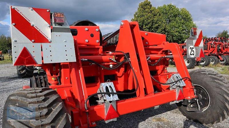 Packer & Walze des Typs Quivogne ROLLMOT -- 9.50m - 530mm Ringe, 5370kg schwer, Pendelaufhängung der äußeren Segmente--, Neumaschine in Ennigerloh (Bild 4)