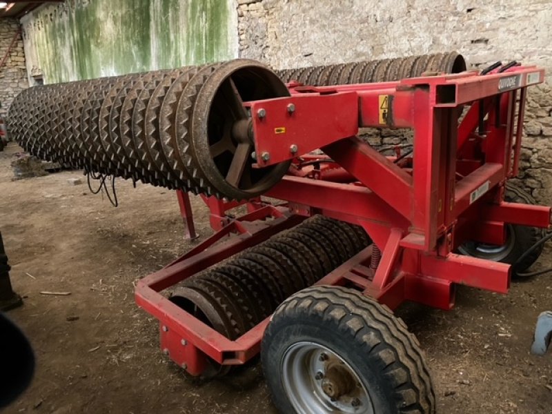 Packer & Walze typu Quivogne ROULEAU630, Gebrauchtmaschine v VERDUN (Obrázek 3)