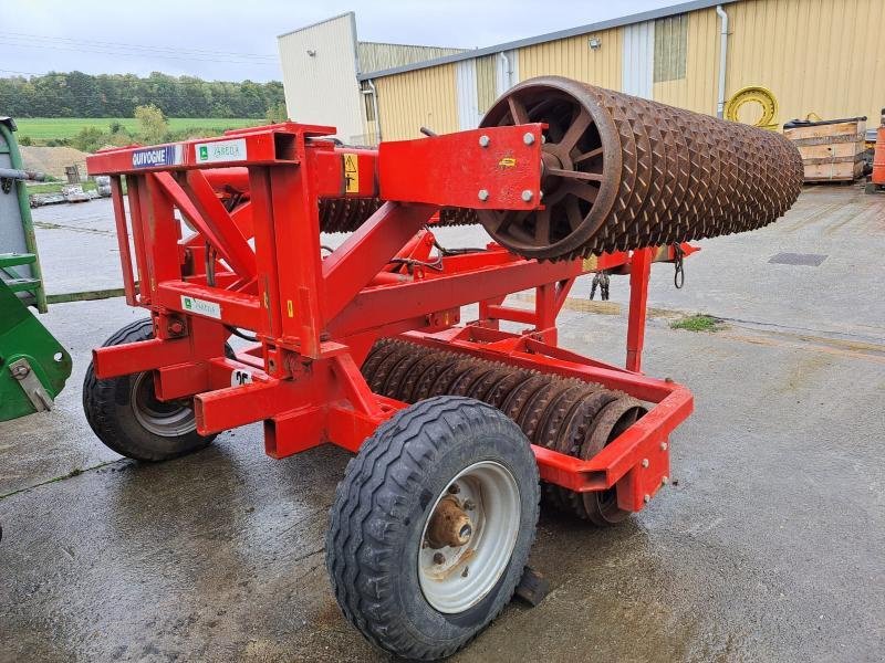 Packer & Walze van het type Quivogne ROULEAU630, Gebrauchtmaschine in VERDUN (Foto 5)