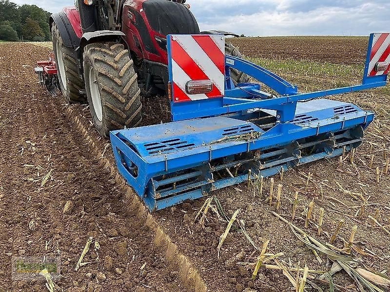 Packer & Walze du type Sonstige F 300 - MESSERWALZE, Gebrauchtmaschine en Unterschneidheim-Zöbingen (Photo 9)