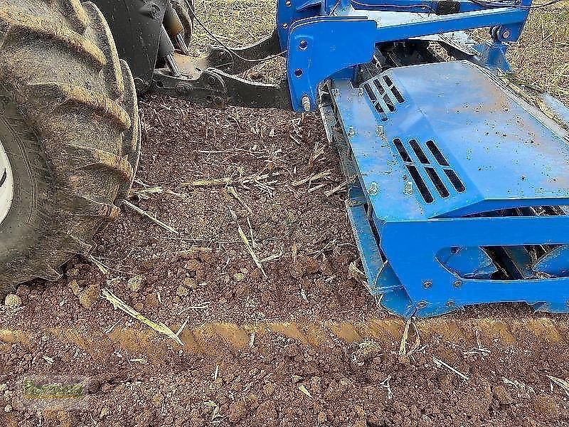 Packer & Walze typu Sonstige F 300 - MESSERWALZE, Gebrauchtmaschine v Unterschneidheim-Zöbingen (Obrázek 8)