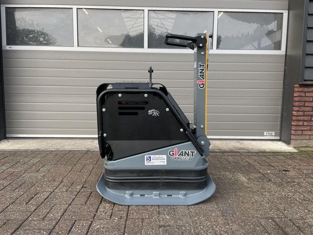 Packer & Walze Türe ait Sonstige Giant GPR6785D trilplaat NIEUW 485 kg diesel &euro;302 LEASE, Neumaschine içinde Neer (resim 10)