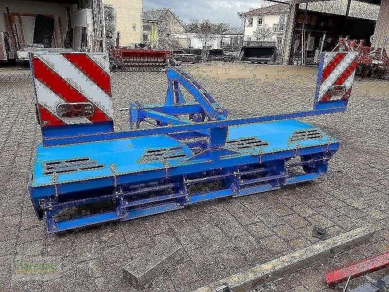 Packer & Walze tip Sonstige MESSERWALZE, Vorführmaschine in Unterschneidheim-Zöbingen (Poză 1)